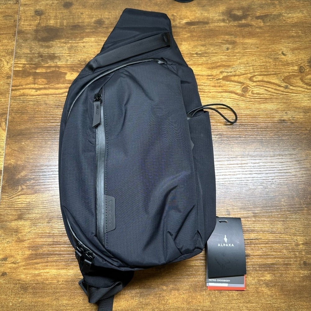 NEW Alpaka Metro Crossbody Bag Black Axoflux 210D Right Shoulder Backpack Travel